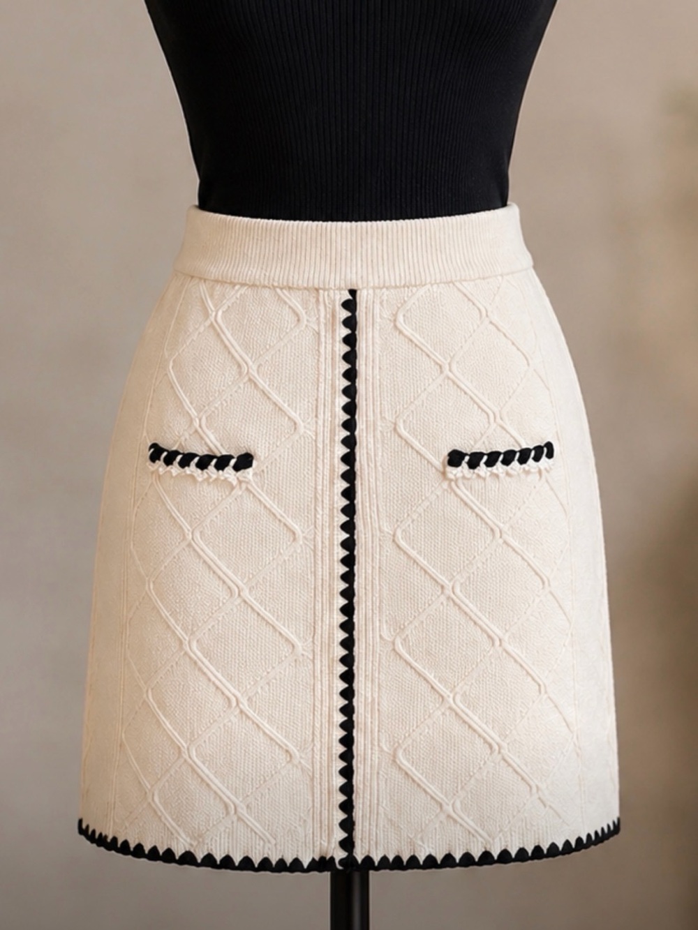 Cream Cable Knit Mini Skirt Black Trim XS Preppy